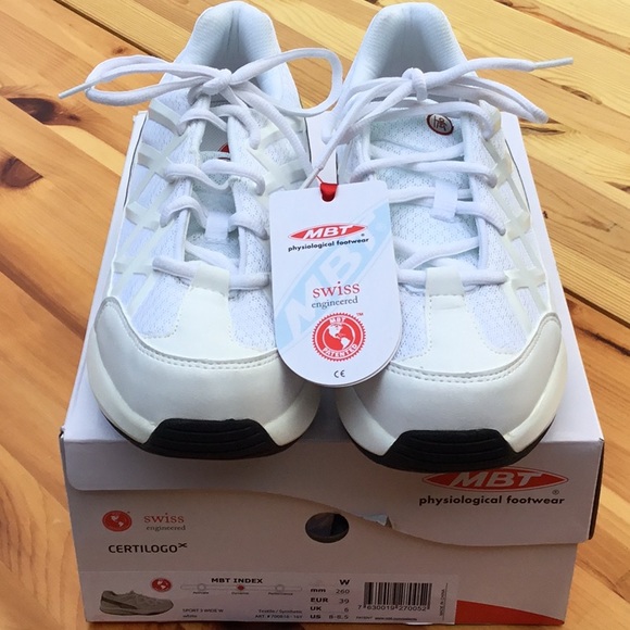 MBT Shoes - Women’s MBT Sports 3: Physiological footwear. Mesh